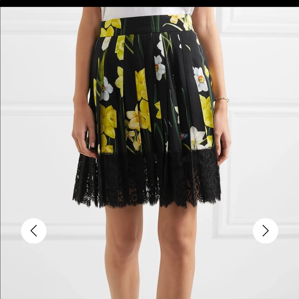 Dolce and gabbana skirt, worn only once